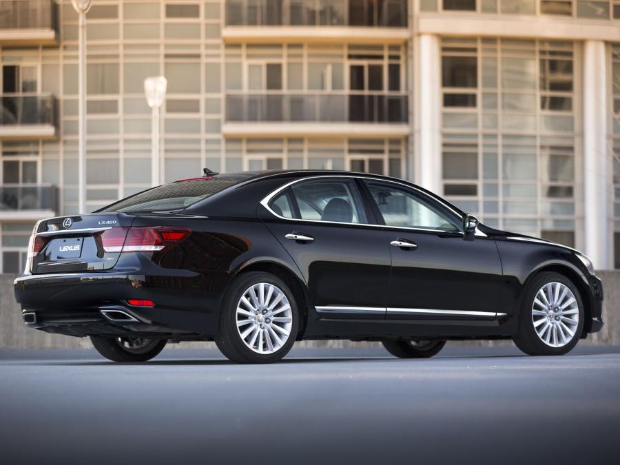  Lexus LS460 AWD 2012 года  (фото 16 из 16)